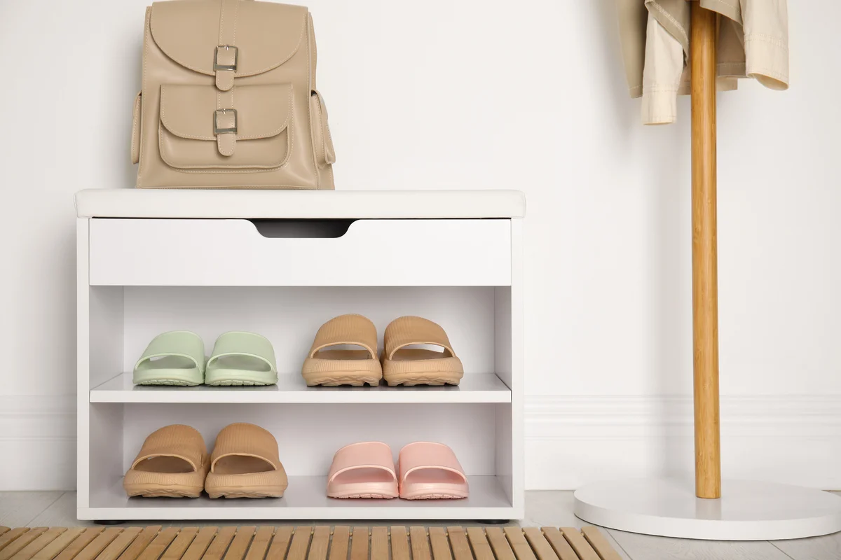 Storage bench in mudroom area