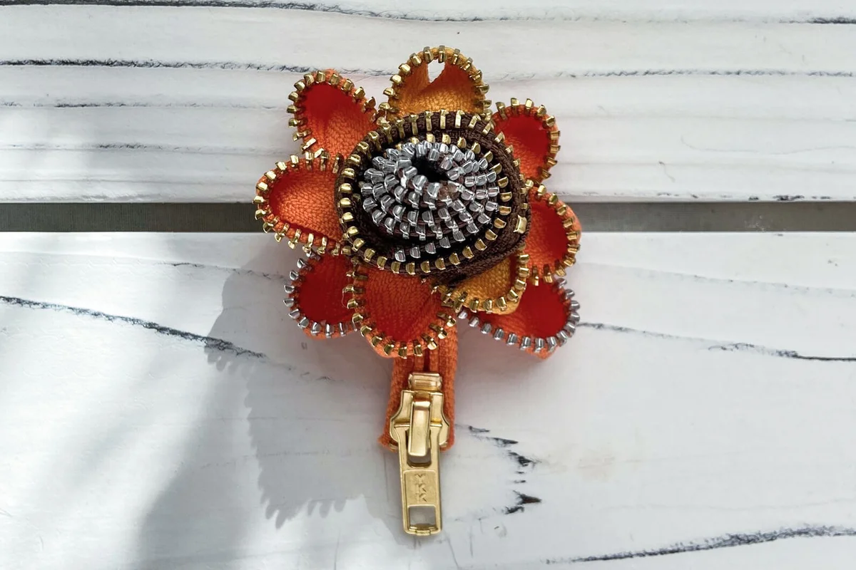 Zipper Flower Pin