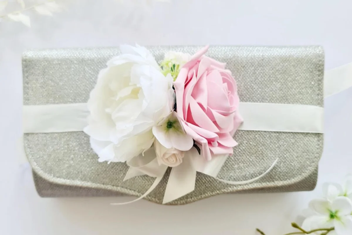Dusky pink Handbag Corsage