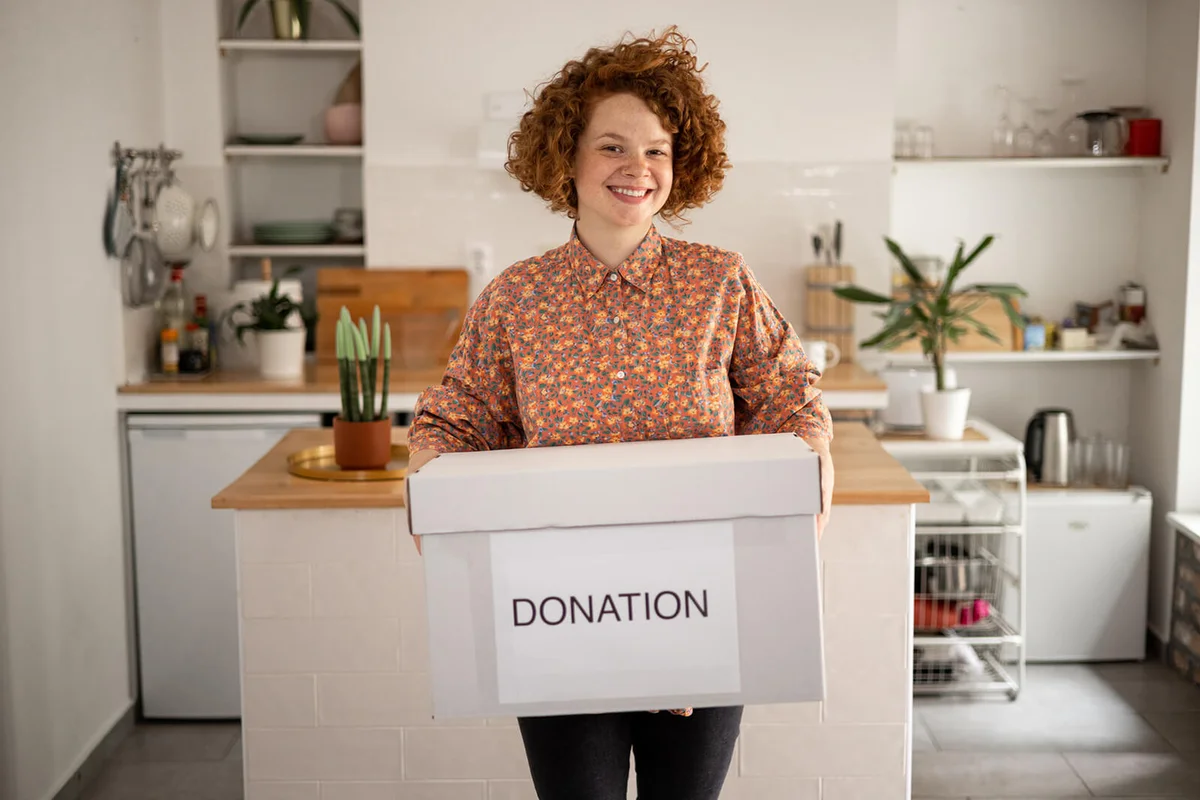 woman collecting donations