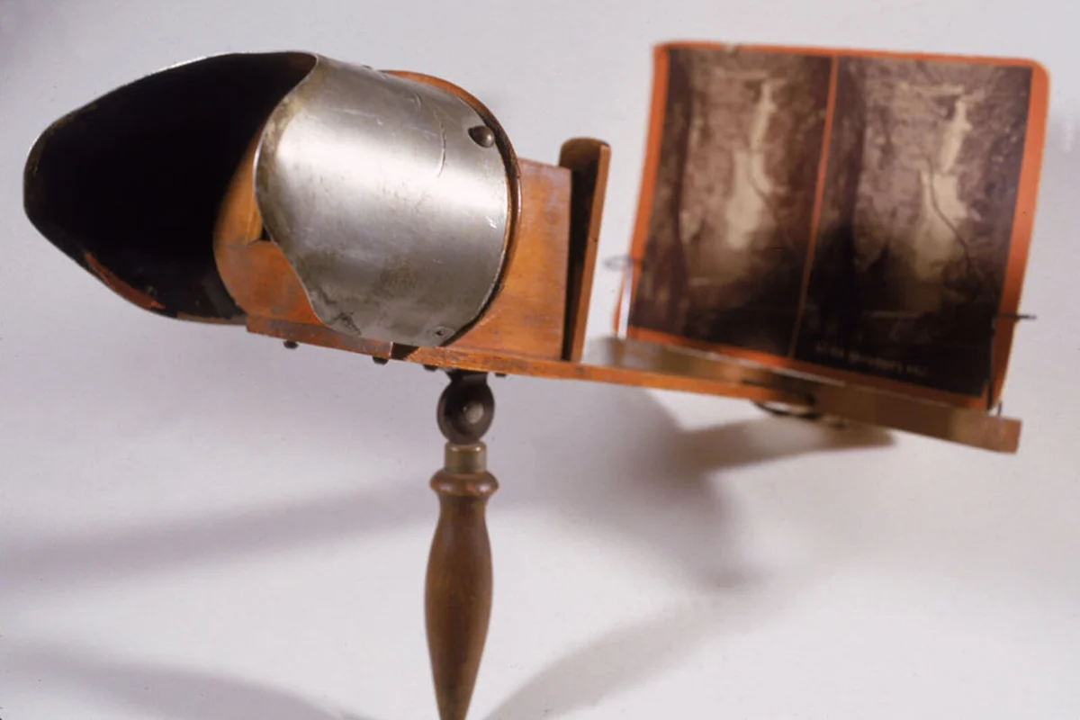 View Of A Stereoscope, early 1900s