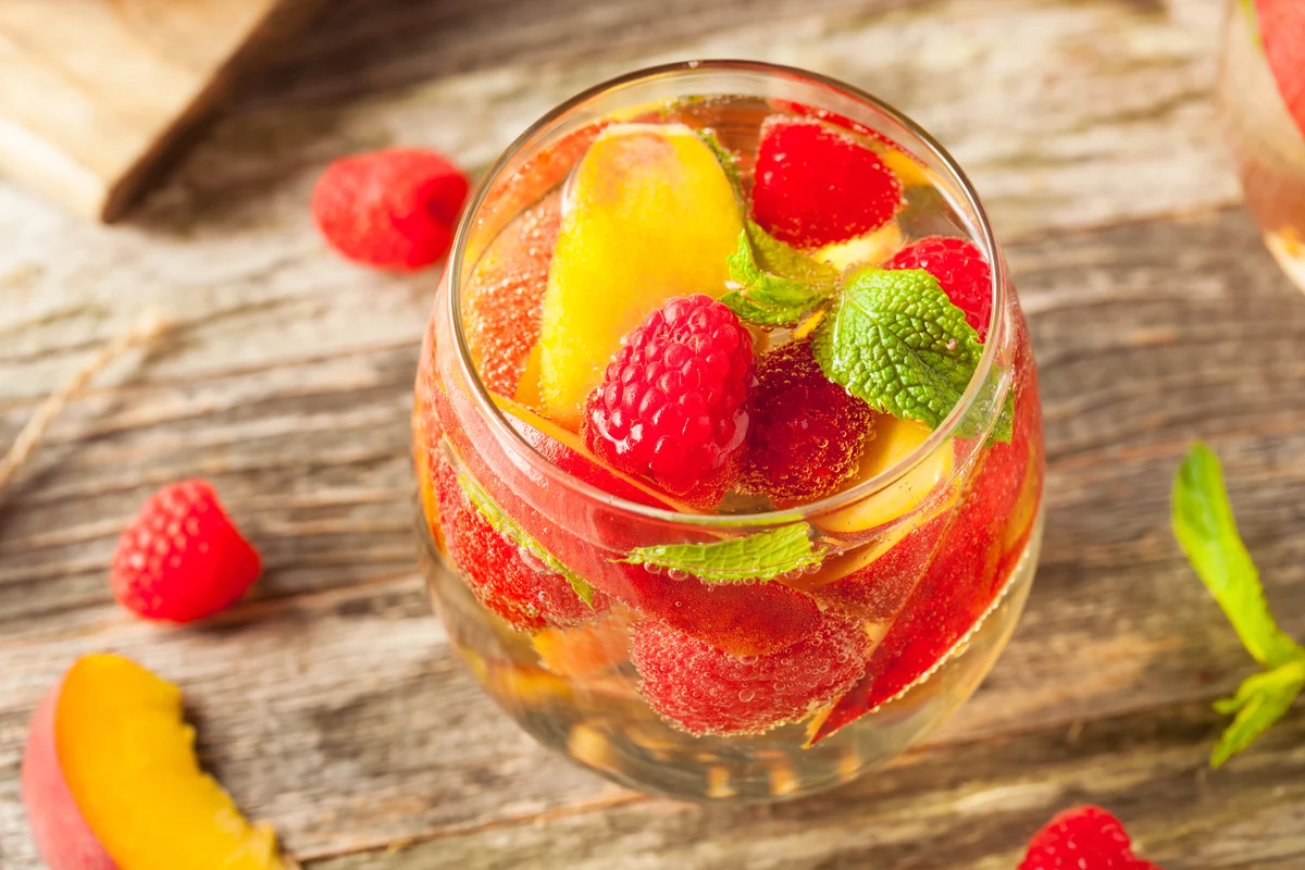 white wine sangria