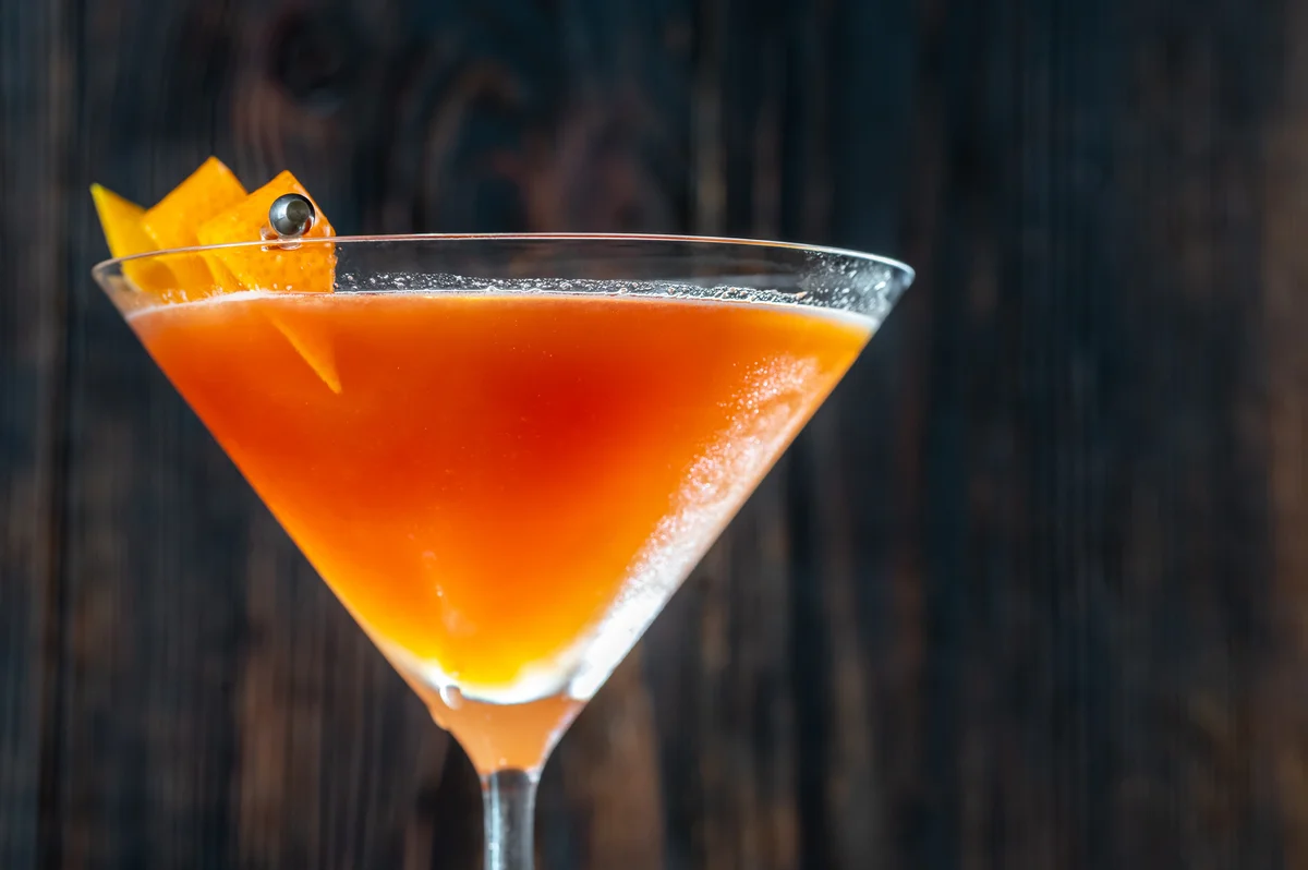 Satan's whiskers cocktail