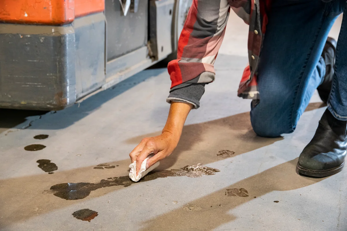 Cleaning grease off the garage floor