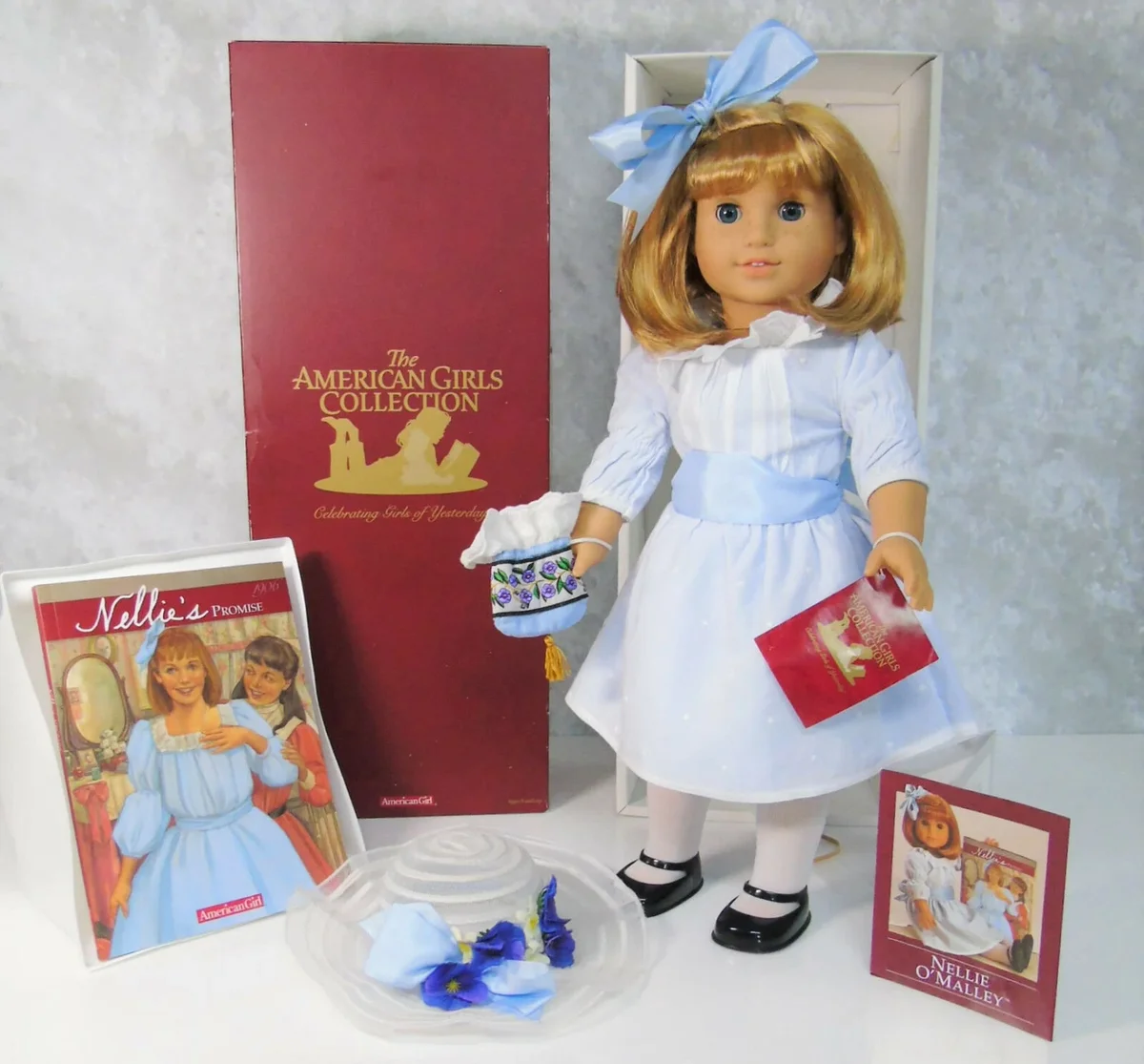 Pleasant Company American Girl NELLIE O'MALLEY DOLL In Meet Outfit Dress, Tights, Shoes, Panties, Hair Bow With Hat & Purse Accessories