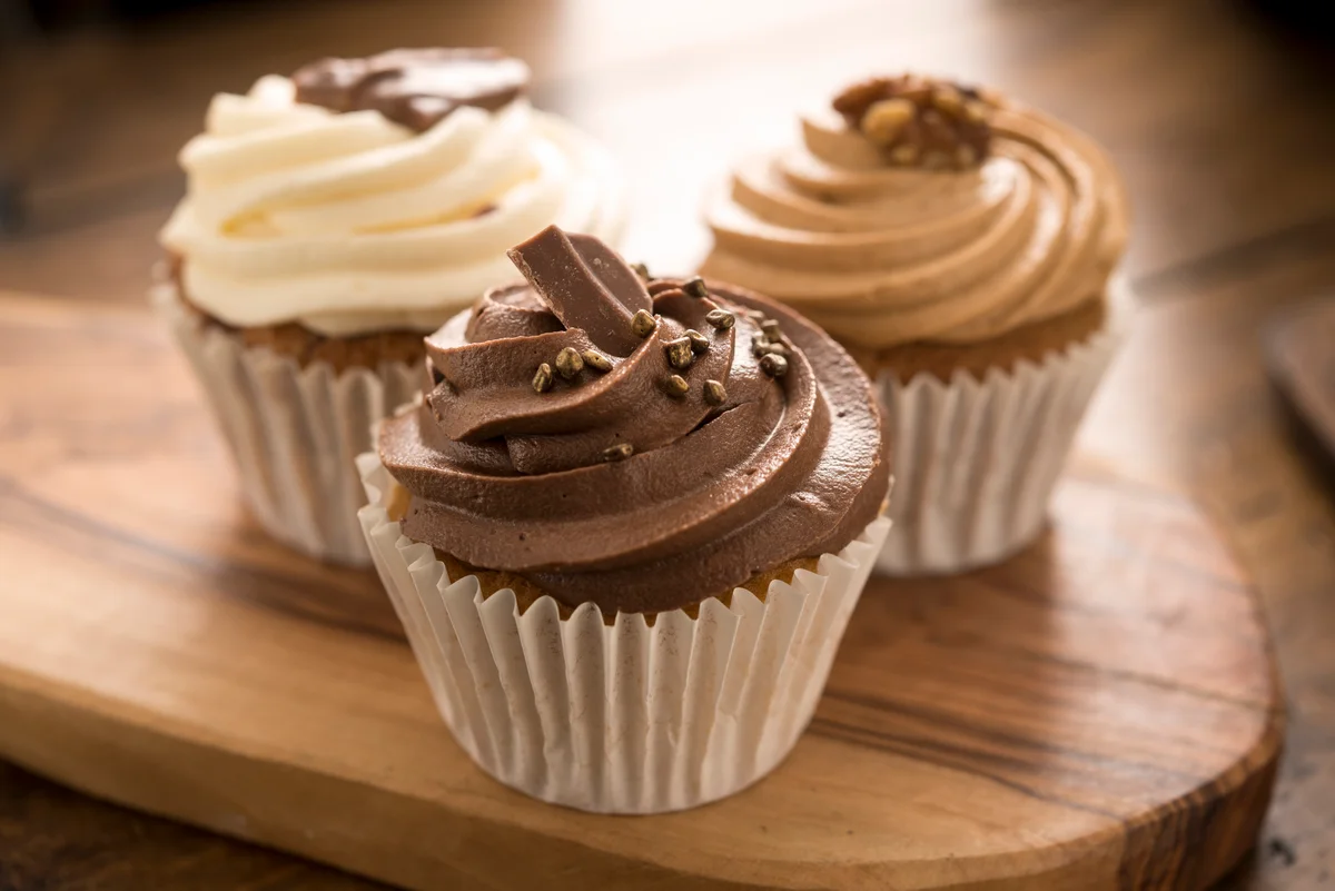 chocolate cupcake toppers