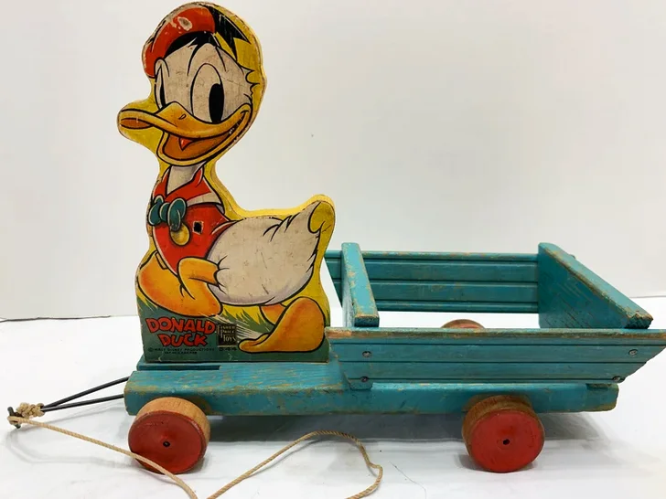Fisher Price Donald Duck Cart Wagon Pull Toy