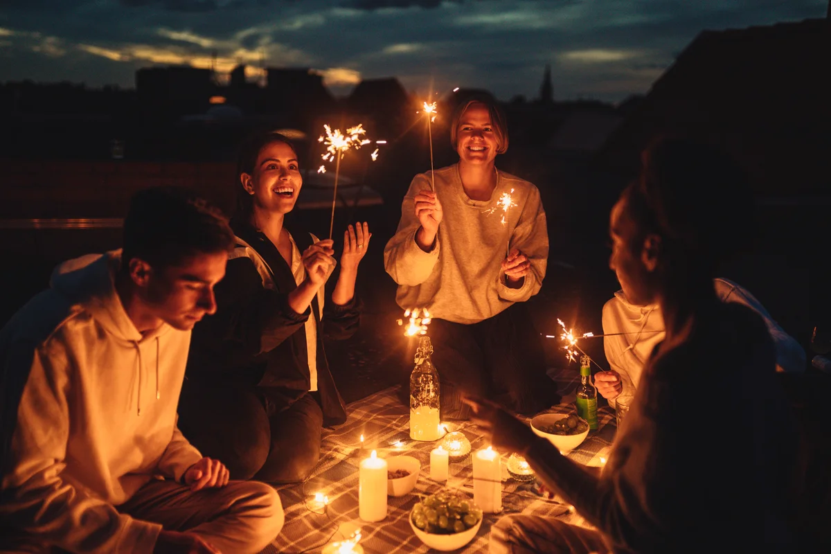 people using fireworks sparklers
