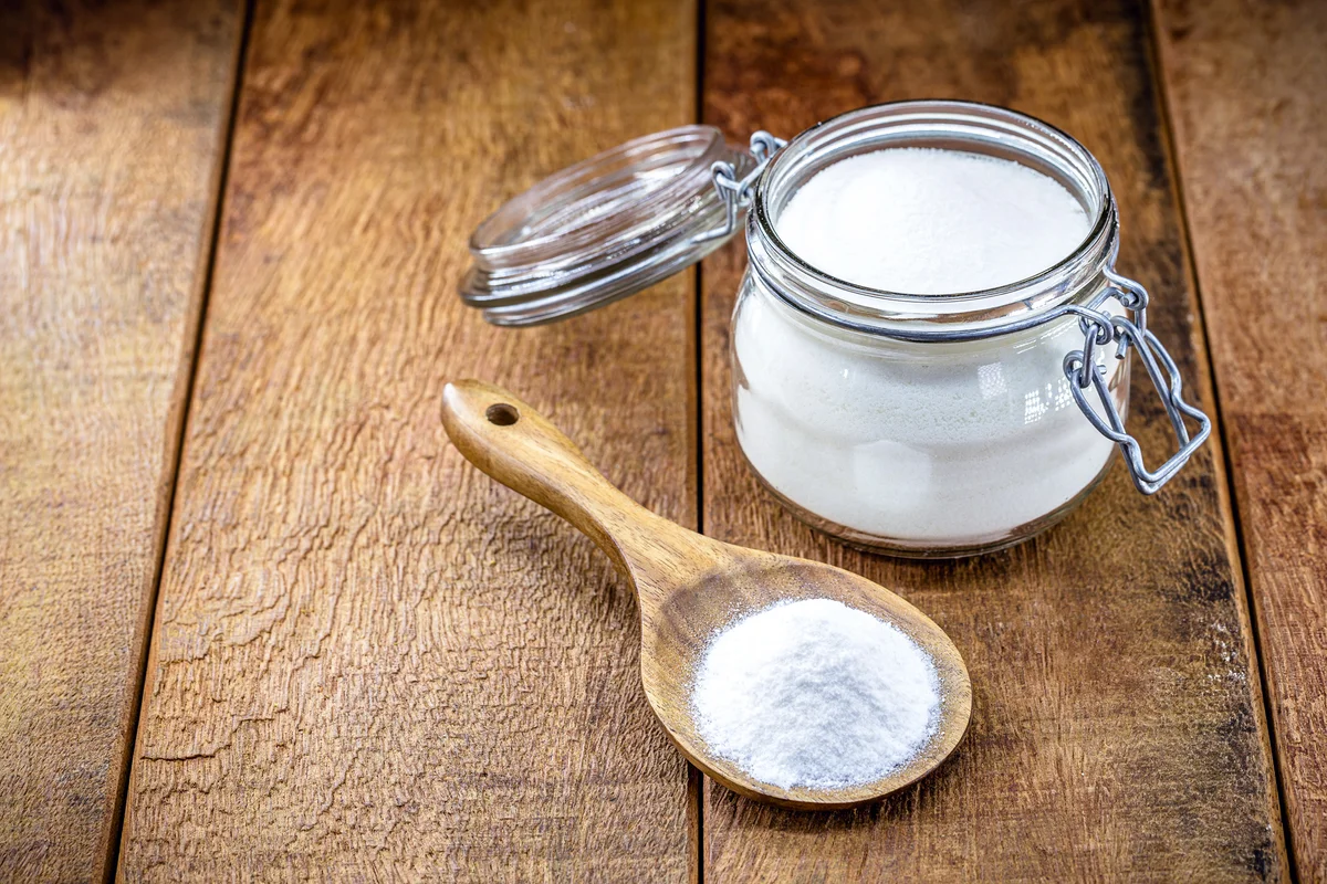 jar of baking soda