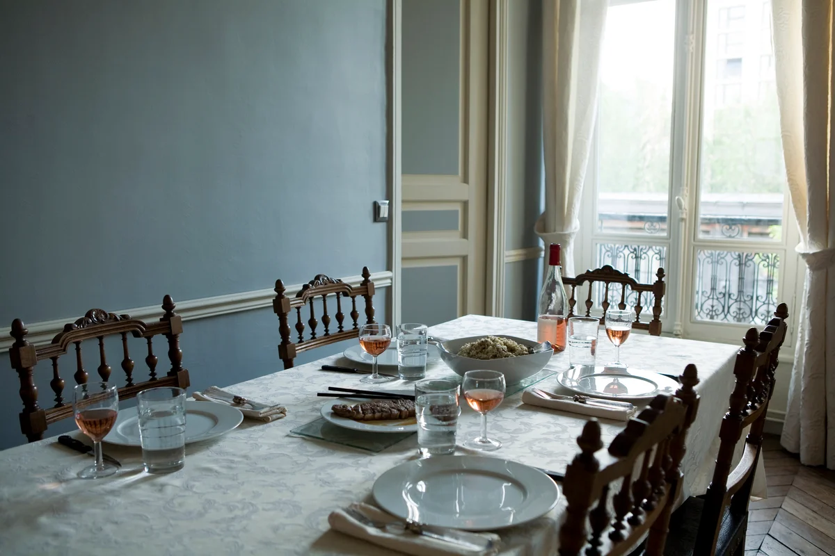 set table