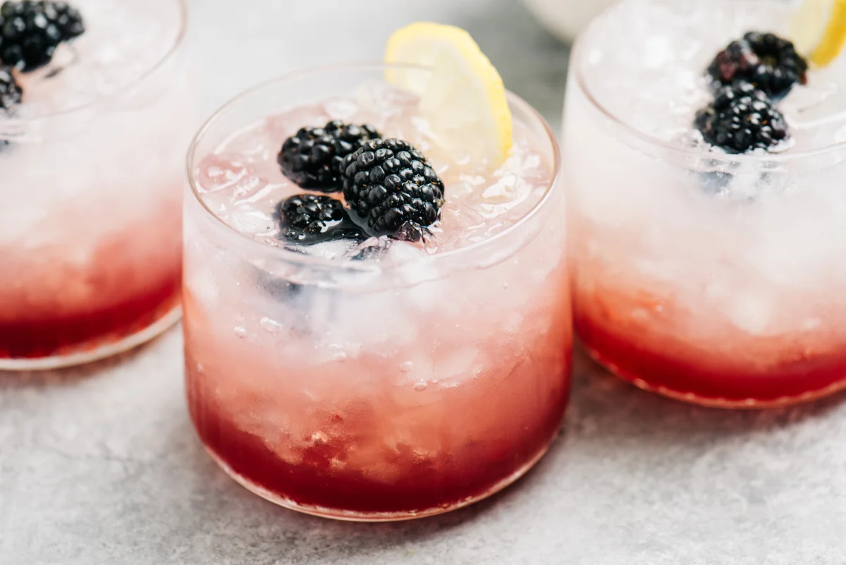 Bramble cocktails