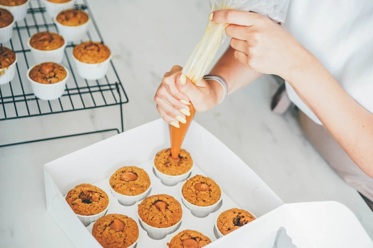 filling cupcakes