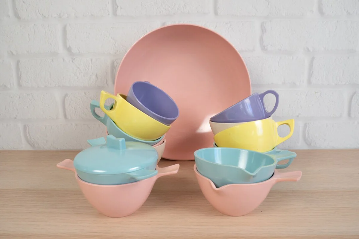 Mixed Lot of Vintage Pastel Melmac Dishes and Cups