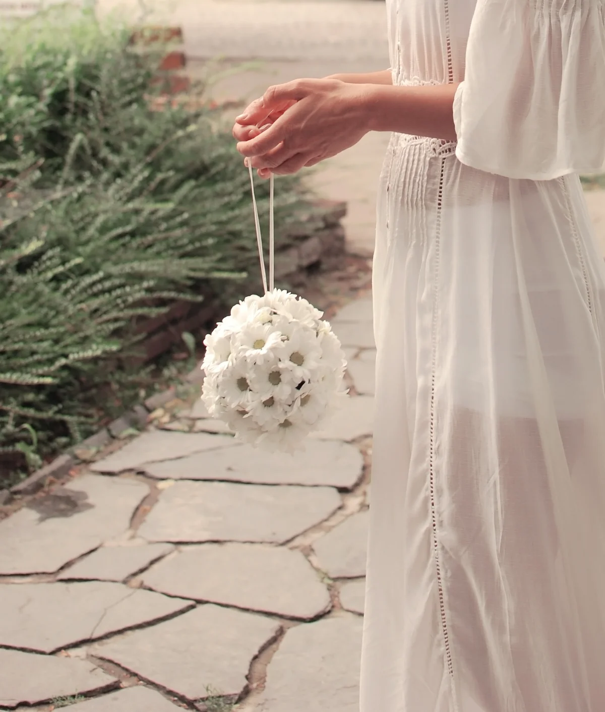 bride with pomander
