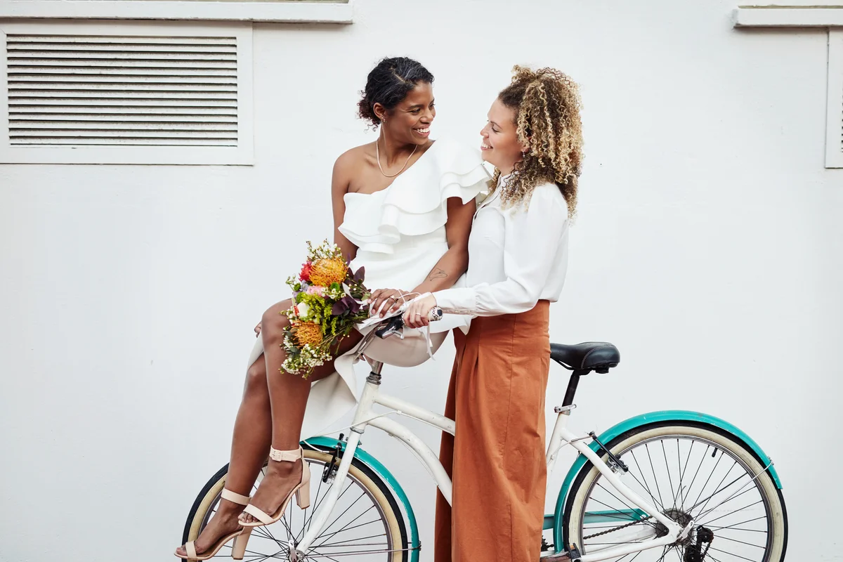 wedding couple on a bike