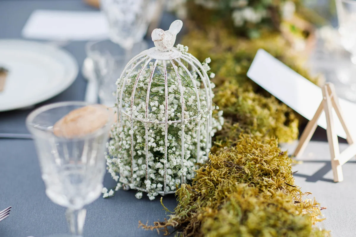 Wedding table decorated by plates