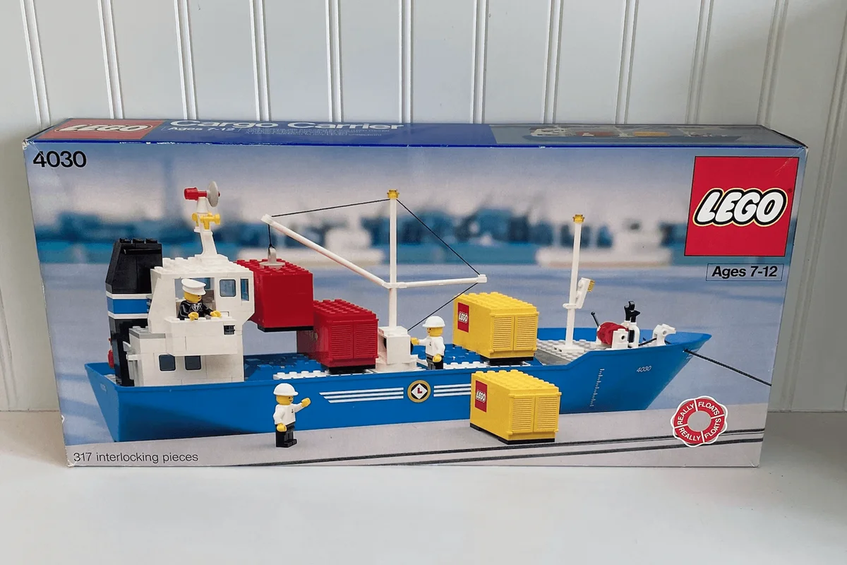 Lego 4030 cargo carrier