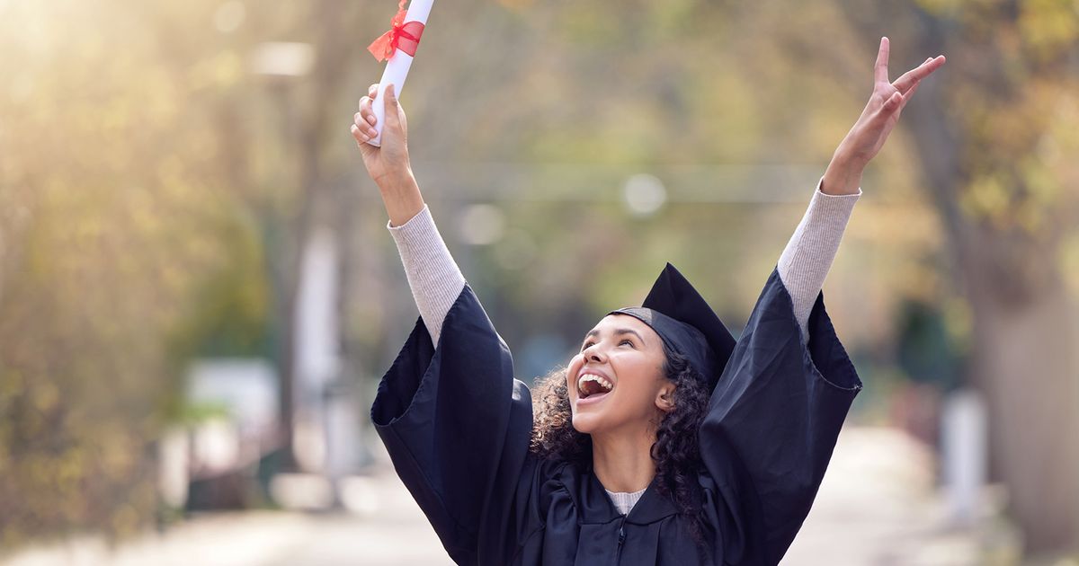 Spell Graduation 50+ Meaningful Graduation Wishes to Celebrate Their Success
