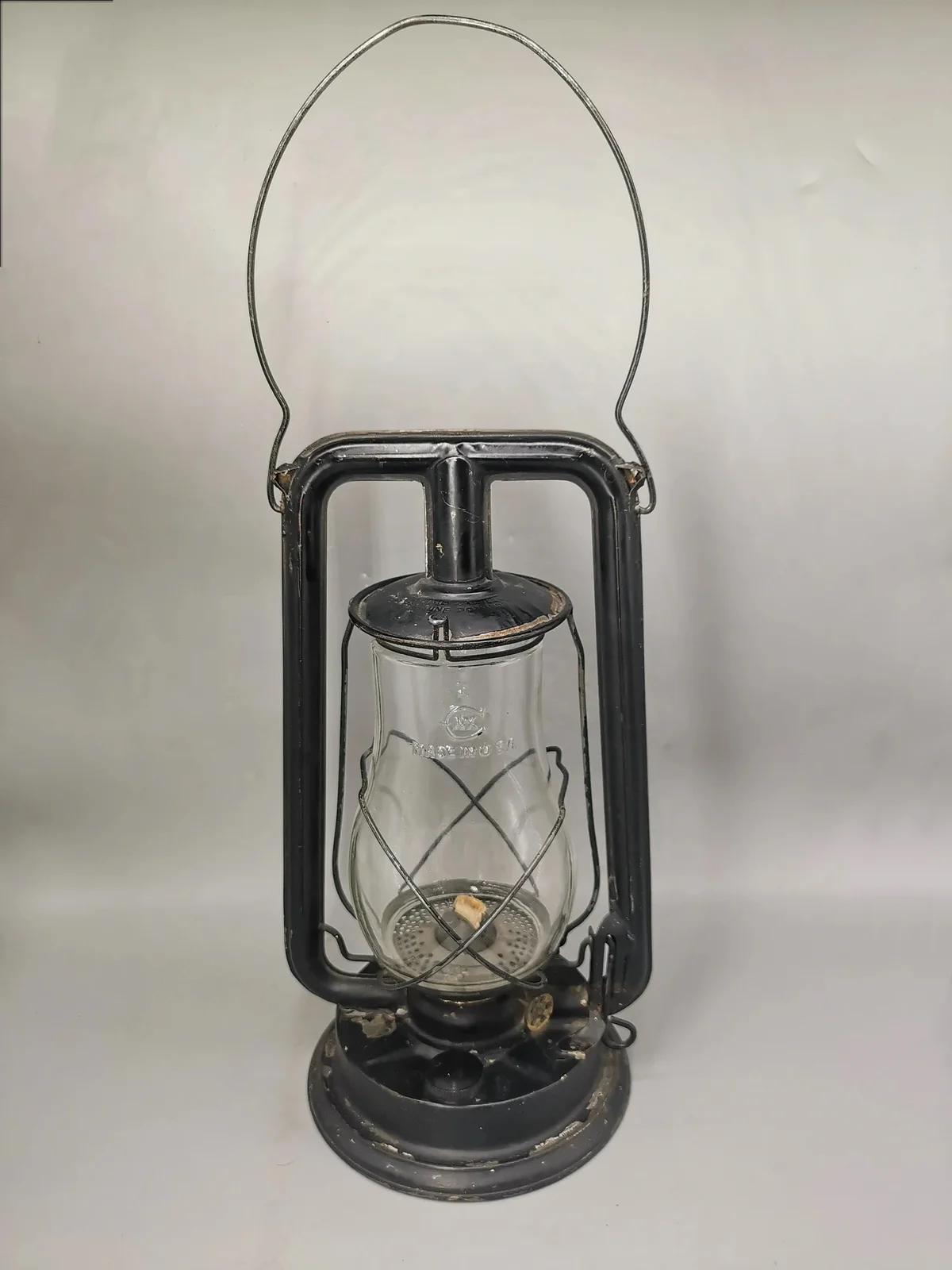 Antique Paull's No. 0 Black Railroad Lantern with Clear CNX Globe