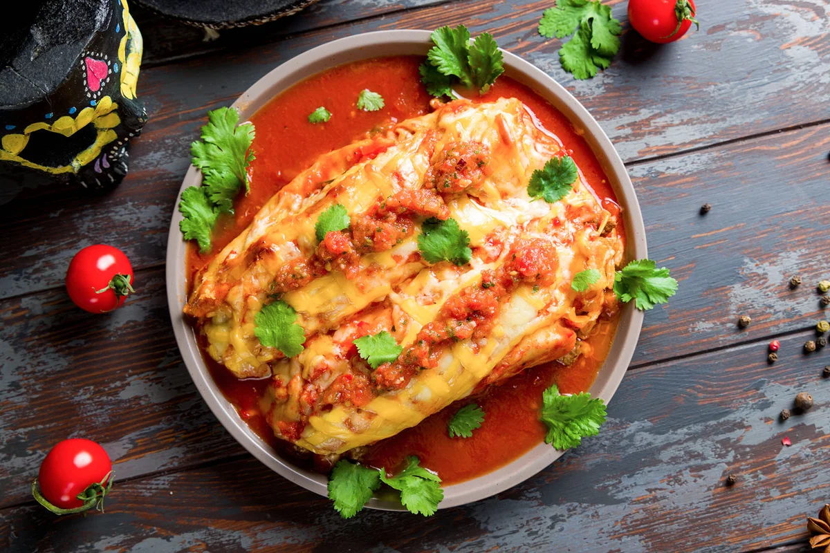 Enchilada with beef with tomato sauce