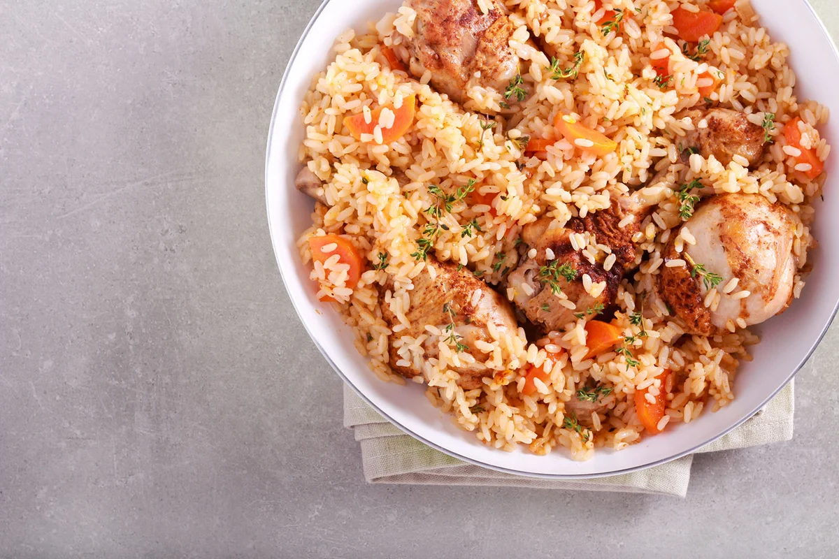 One pan chicken drumstick with rice