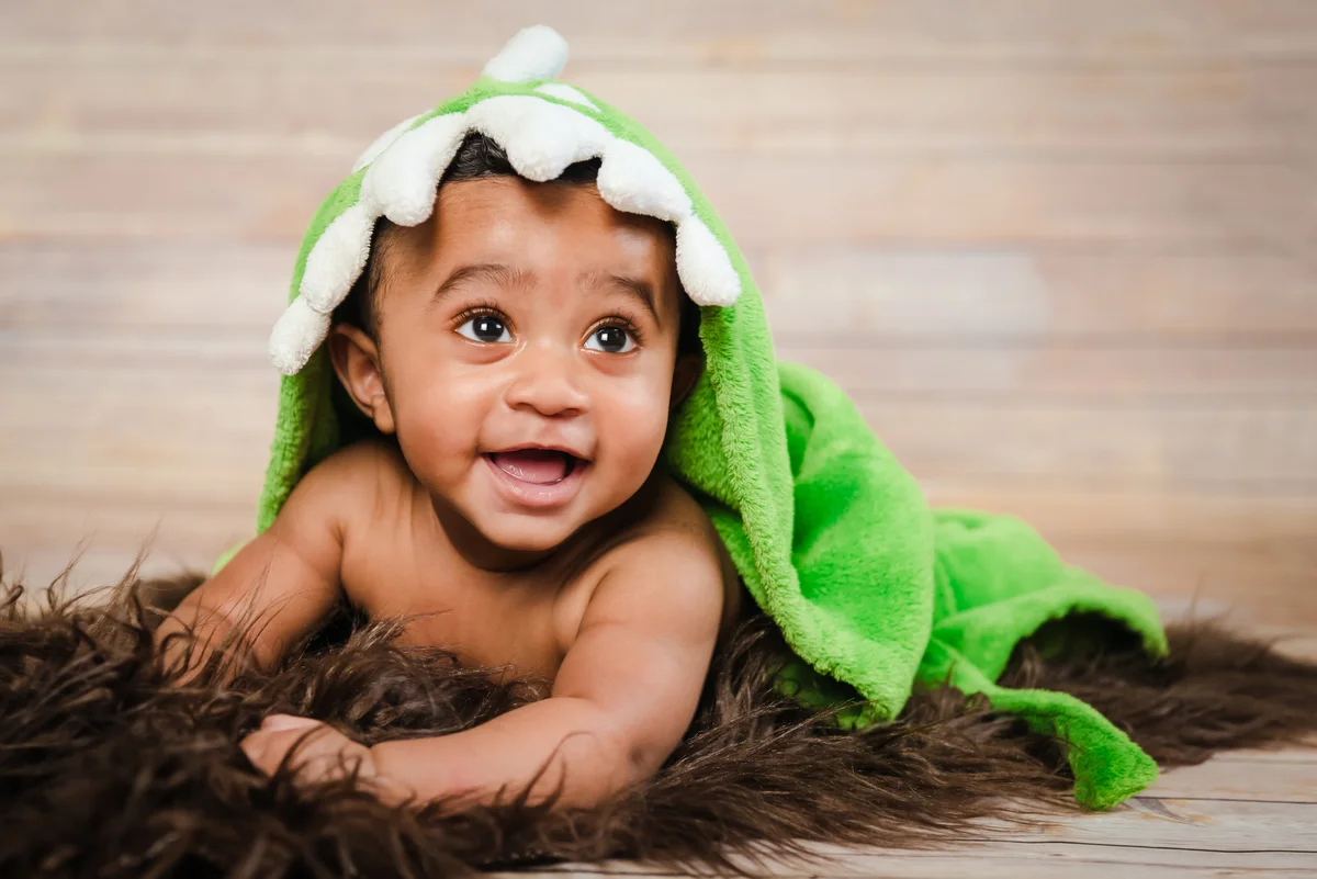 baby boy with blankie