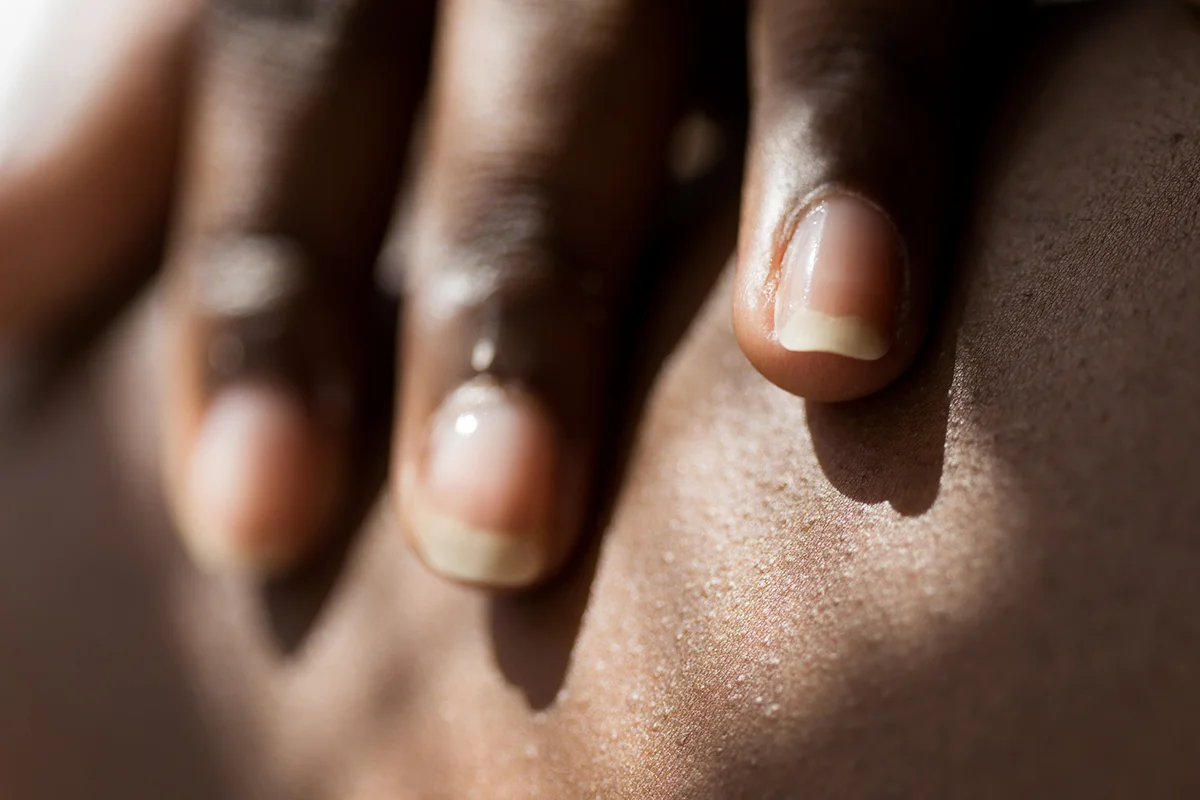 Finger nails