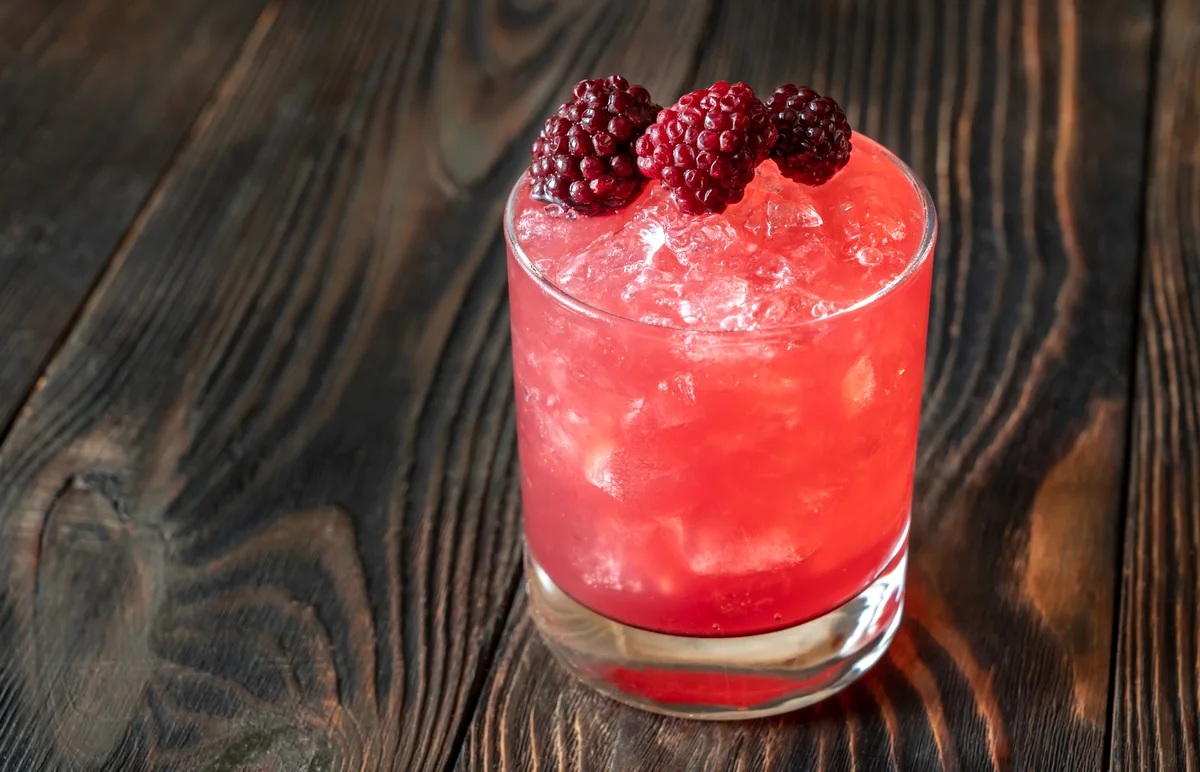 rosy raspberry mocktail