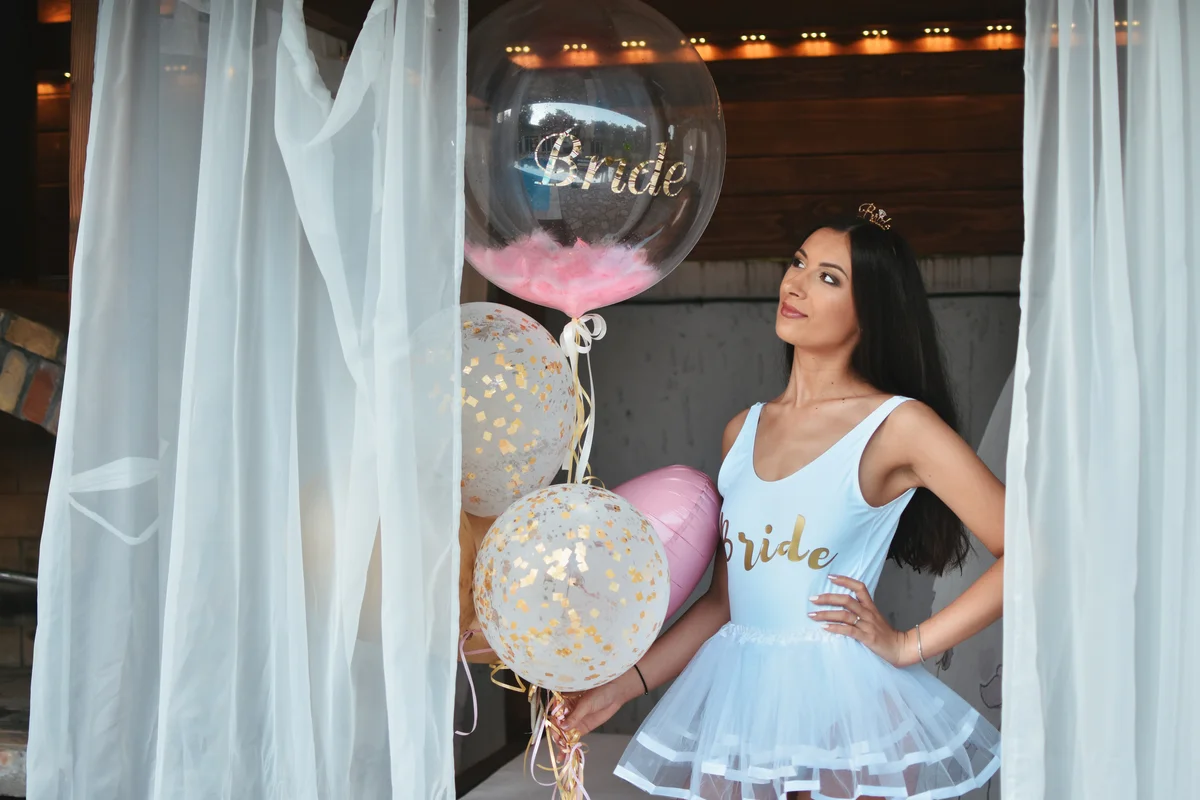 bride with balloons