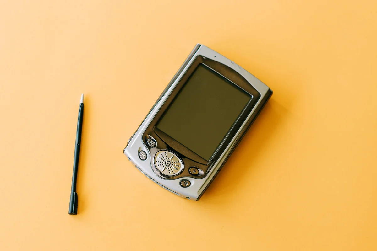 Old style PDA device