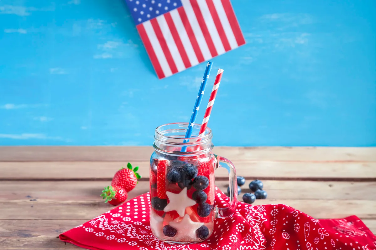 4th of July, fruit infused water in mason jar