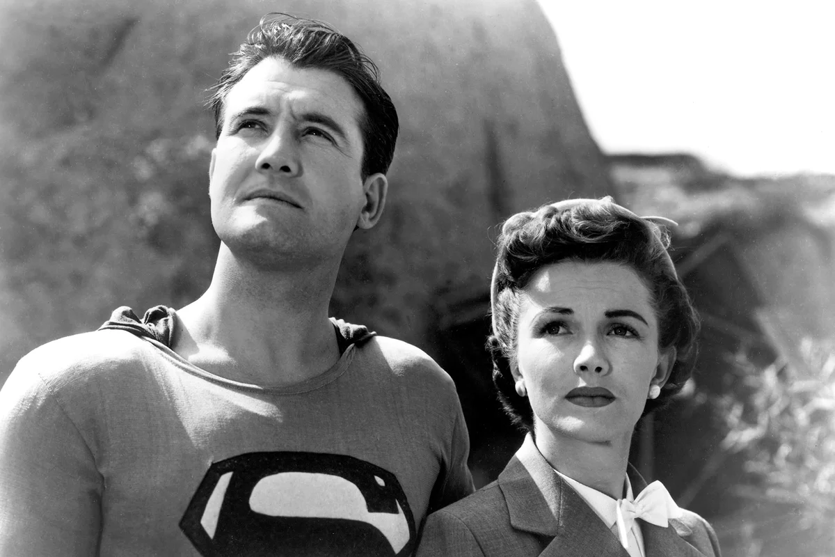 Actors George Reeves as Superman/Clark Kent and Phyllis Coates as Lois Lane - Getty Editorial