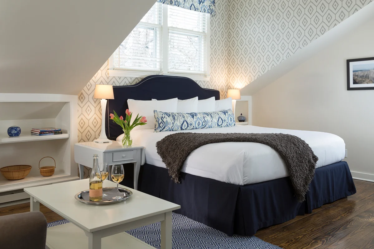 bedroom interiors