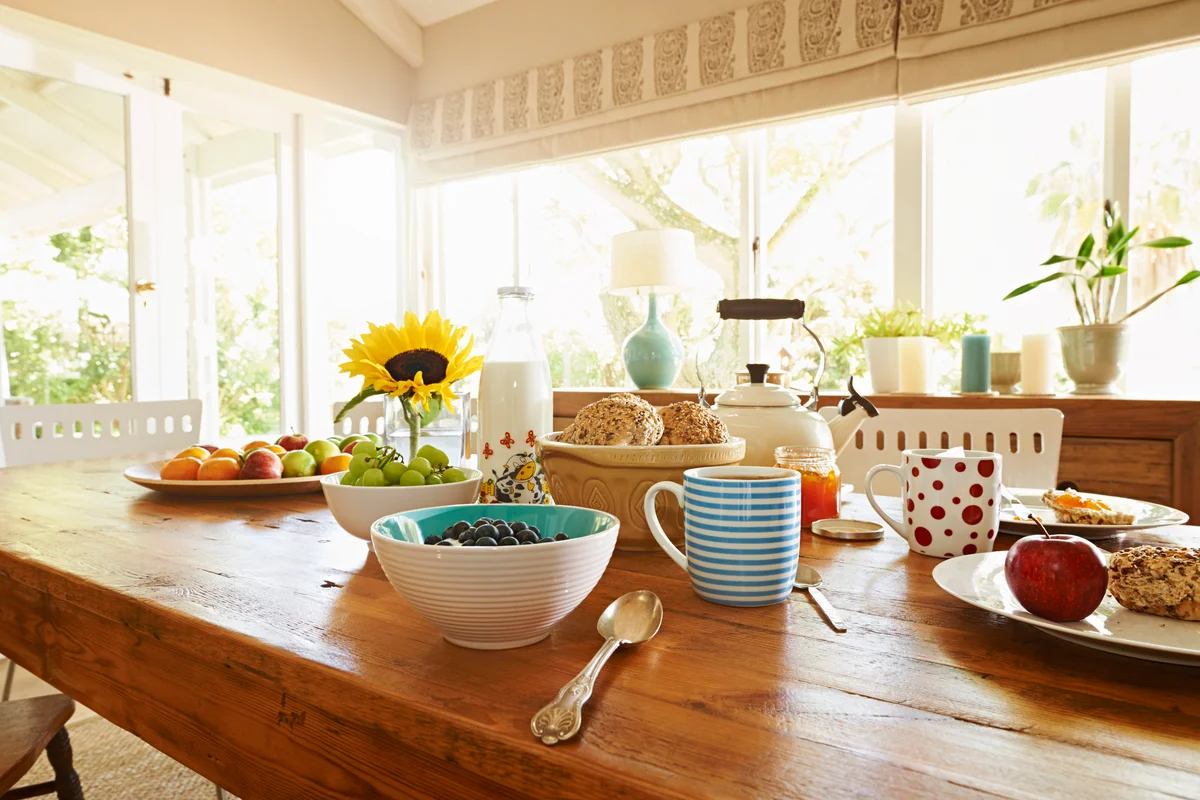 breakfast table