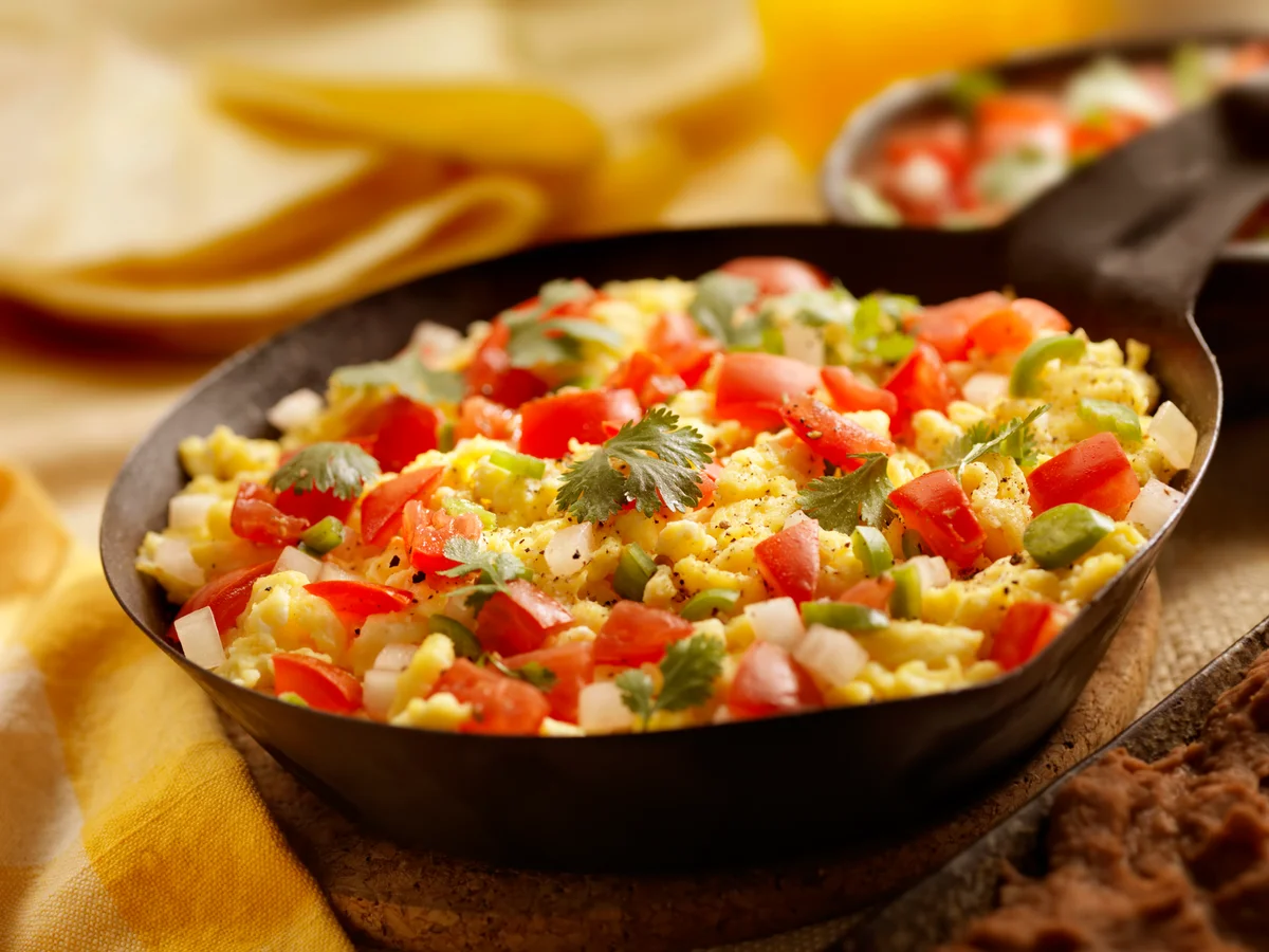 summer veggie scramble
