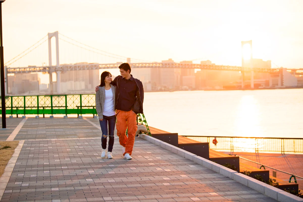 Couple on a date walking
