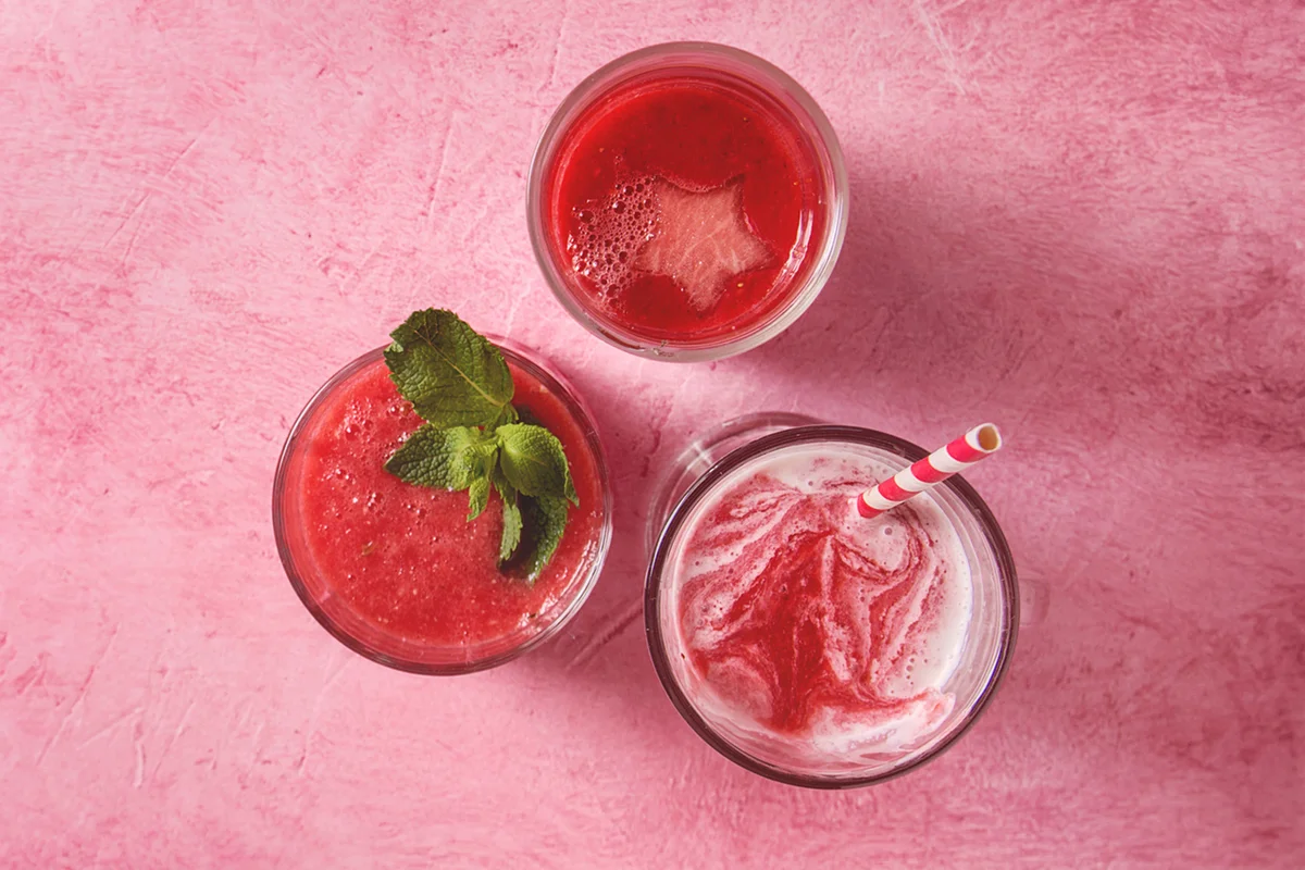 Red fruit cocktails or smoothies