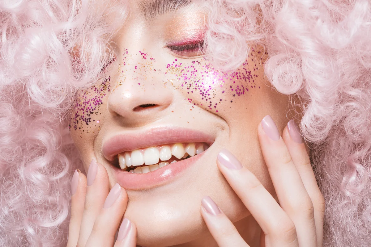Woman in dusty pink