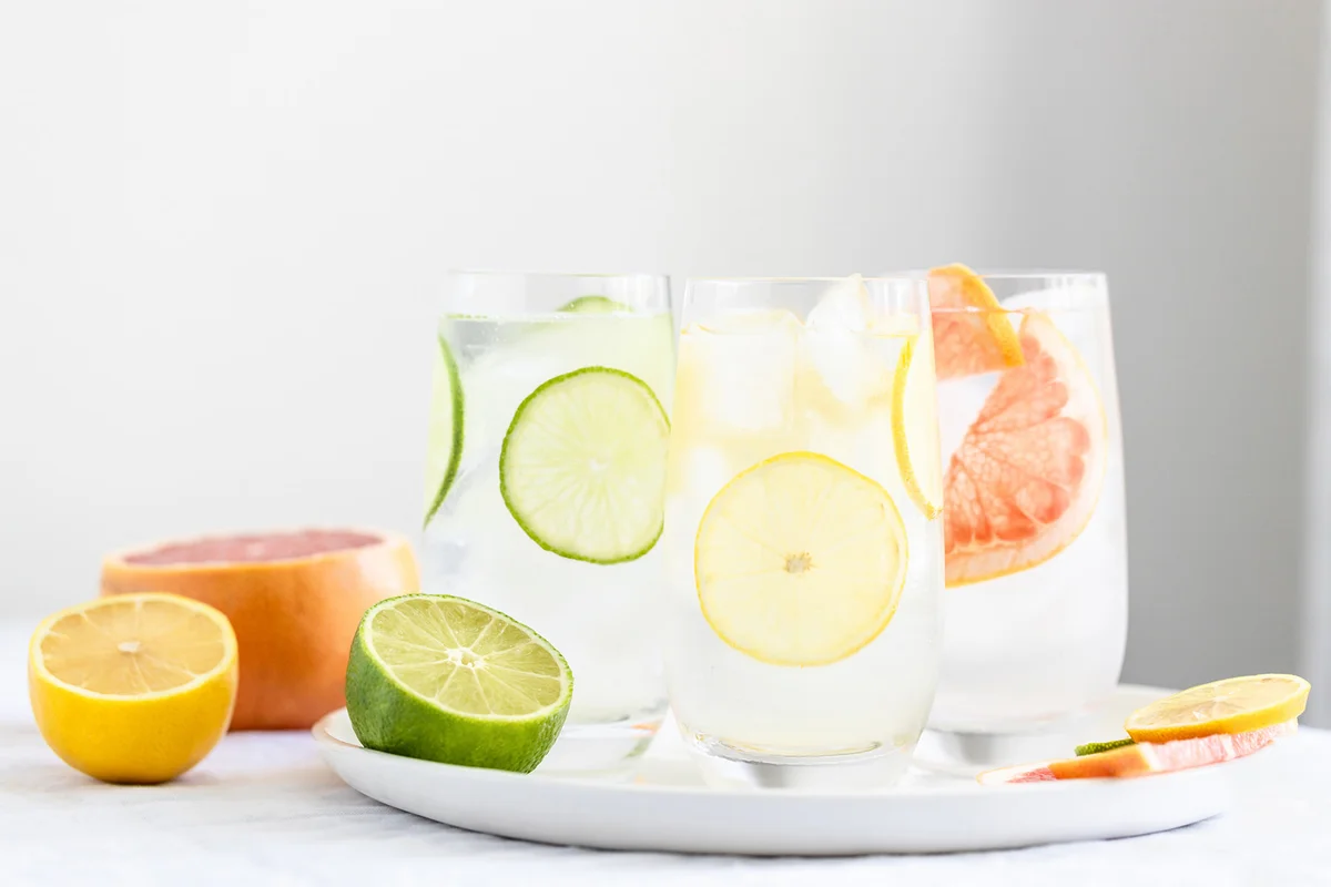 Summer cold beverages with citrus fruits