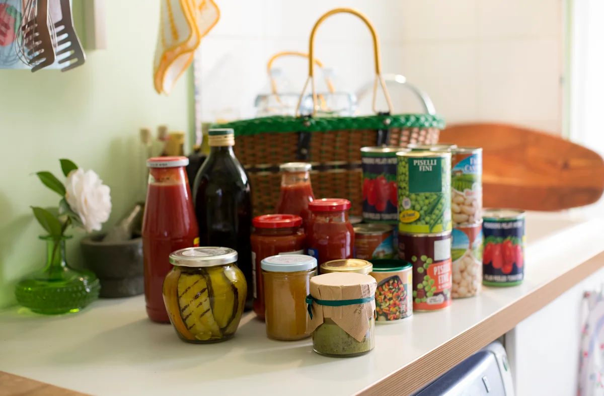 canned food