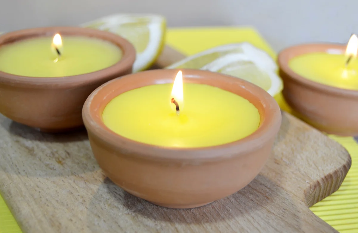 citronella candles