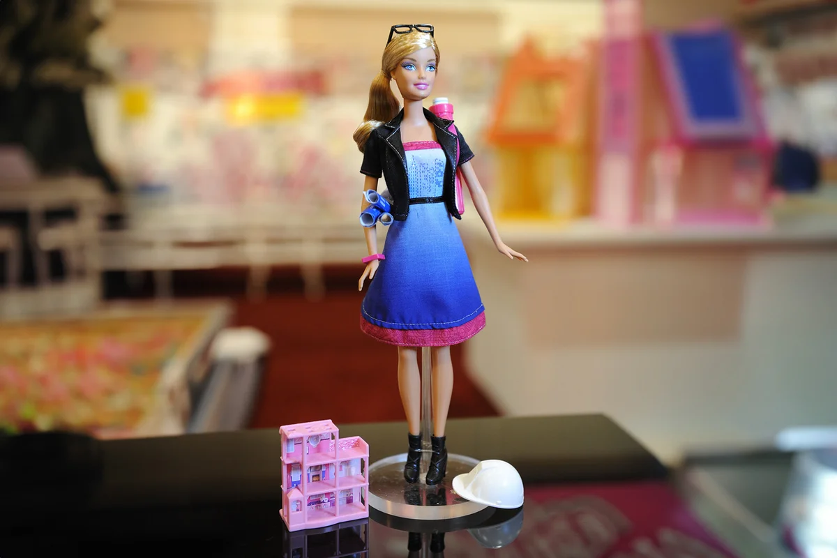 2011 Architect Barbie