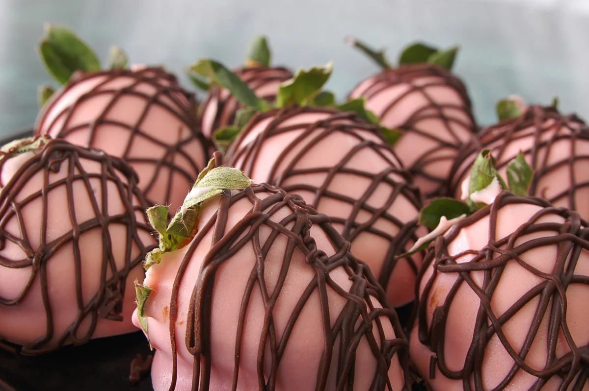 chocolate strawberries