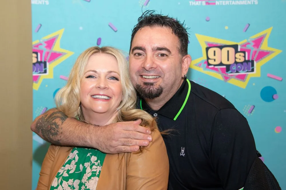 Melissa Joan Hart (L) and Chris Kirkpatrick (R) attend 90s Con on March 18, 2023 in Hartford, Connecticut.