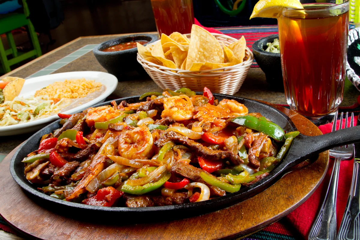 beef & shrimp fajitas