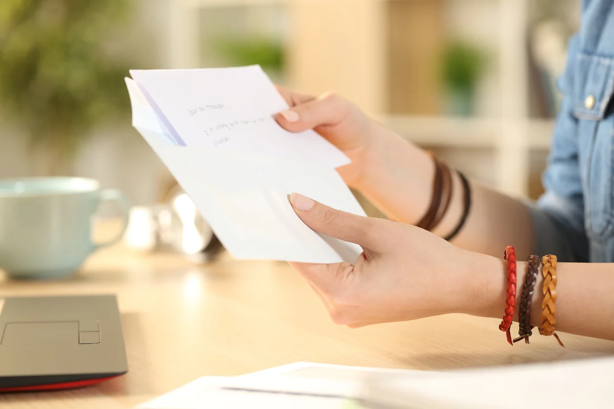 person sending card