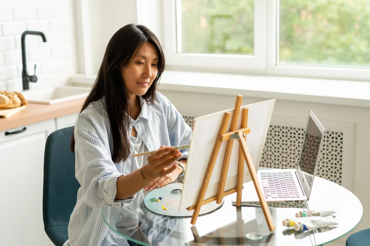 woman painting