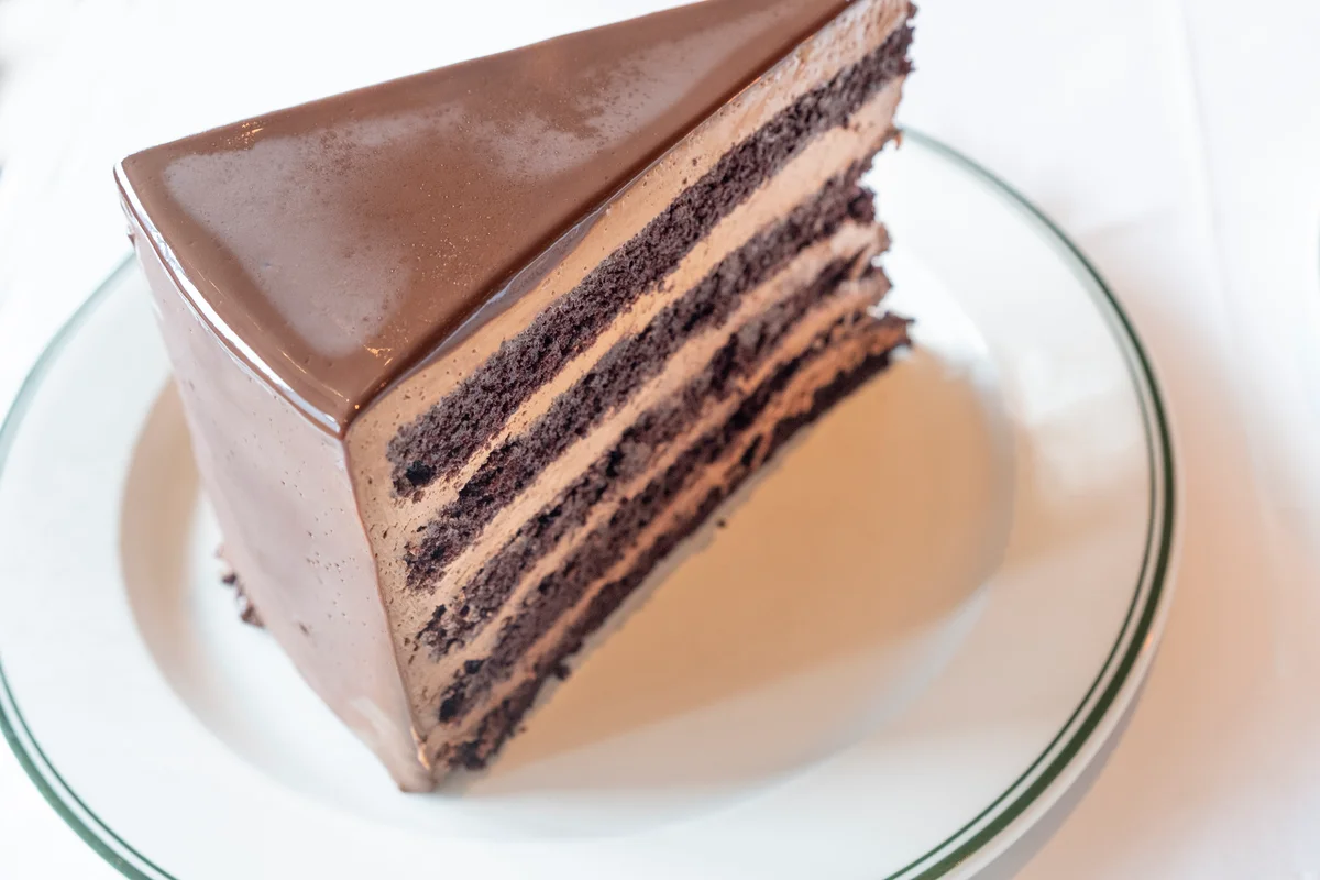 chocolate filled cake