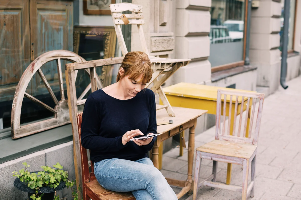 woman on smartphone
