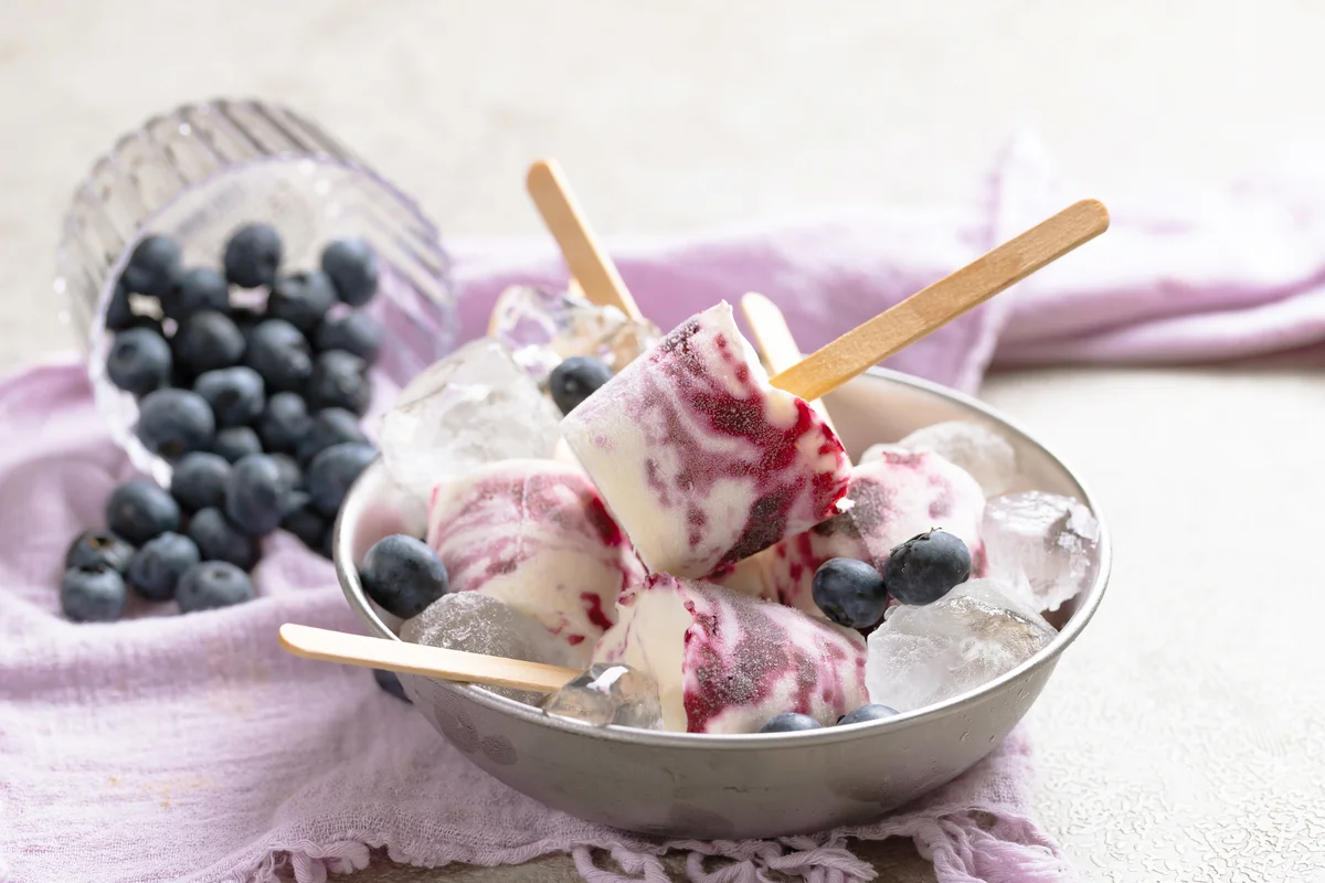 Blueberry ice cream popsicles